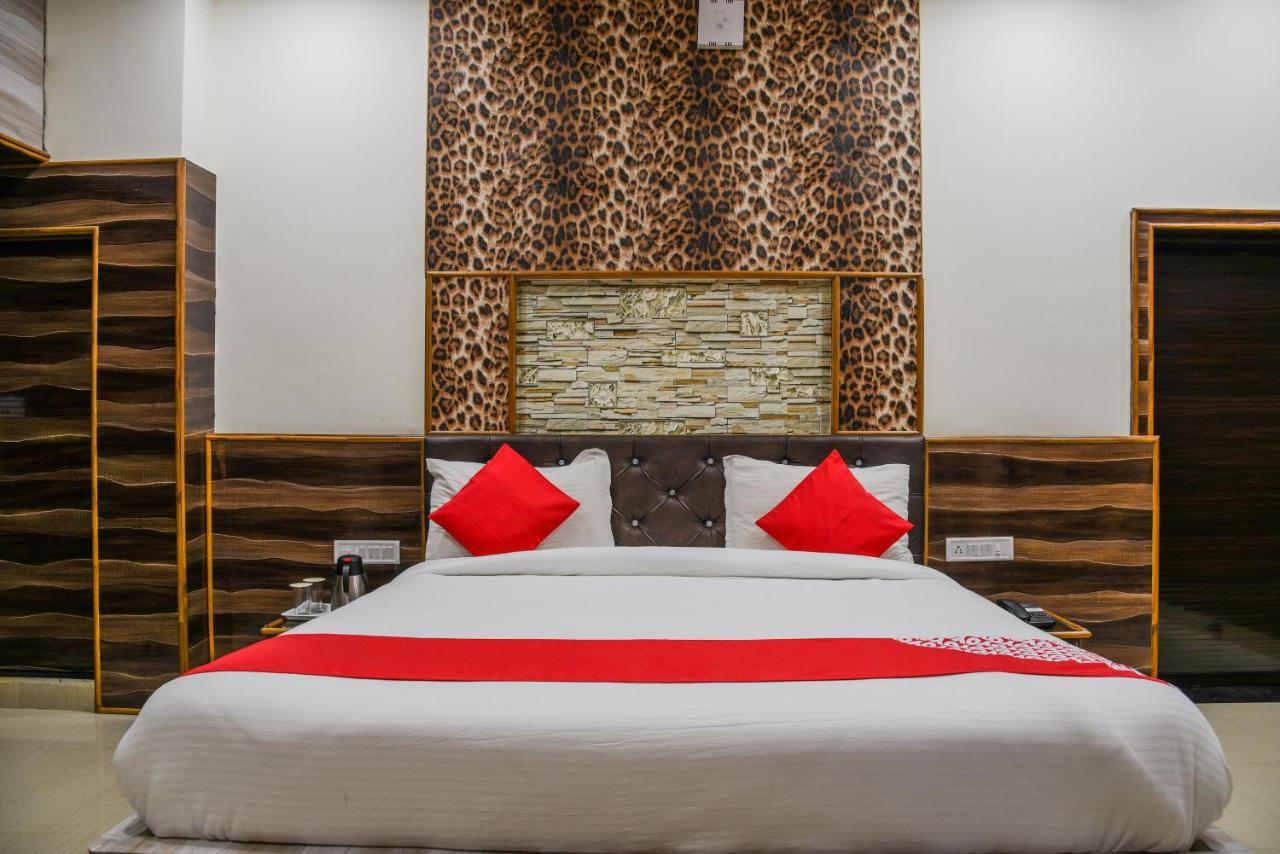 Oyo 11868 Rk Residency Hotel Udaipur Luaran gambar